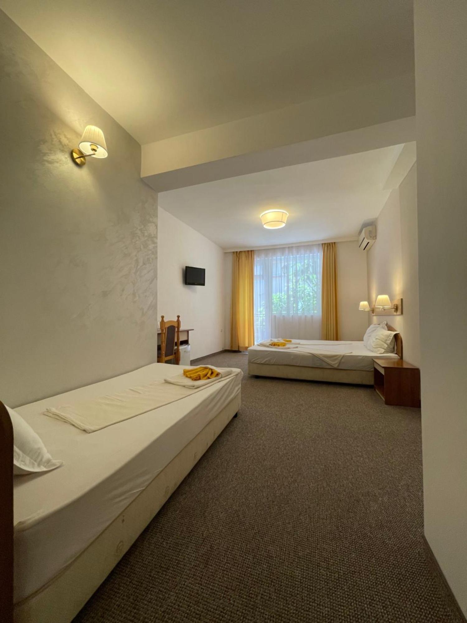 Alatoni Beach Hotel Sozopol Exteriör bild