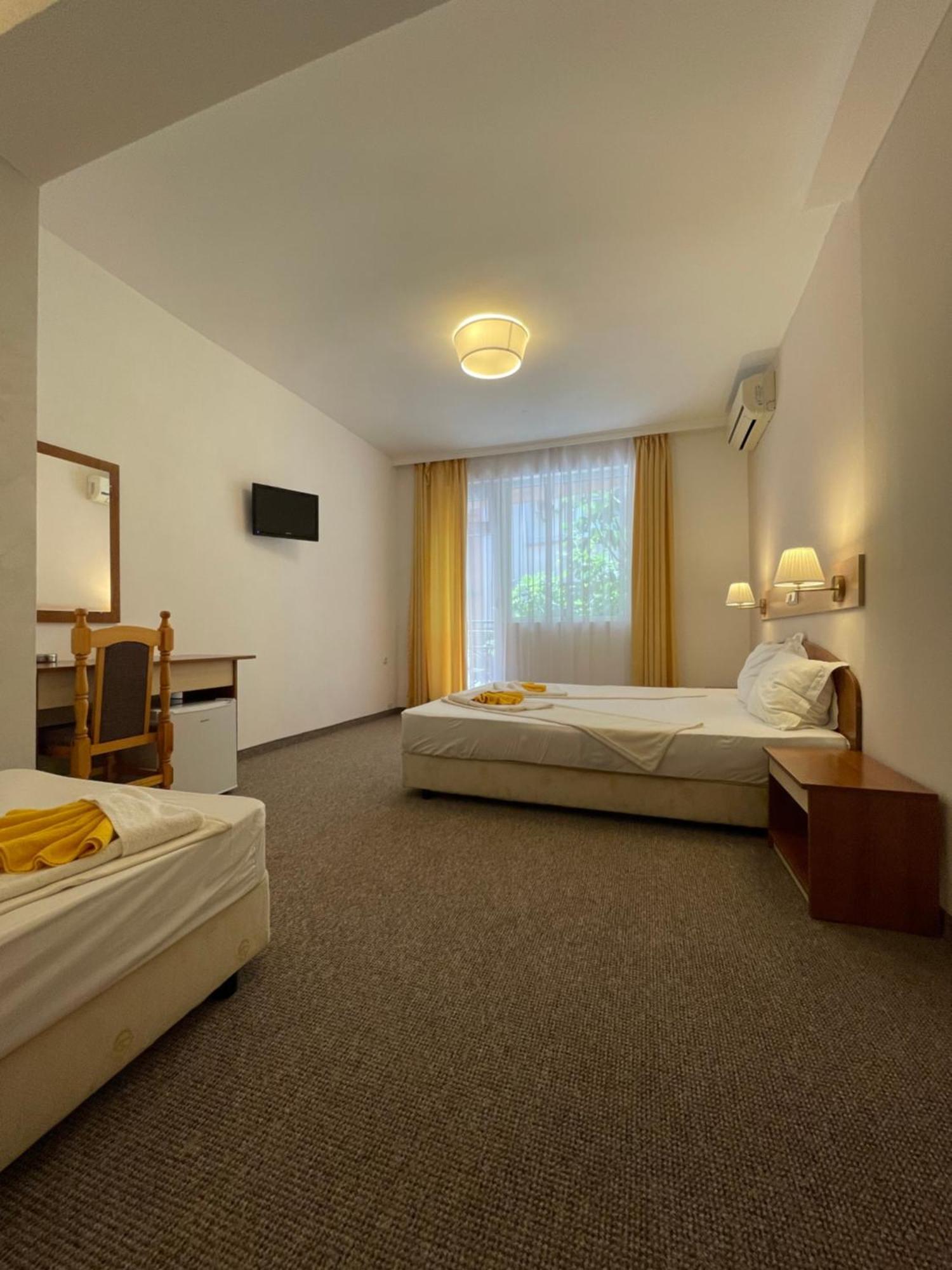 Alatoni Beach Hotel Sozopol Exteriör bild