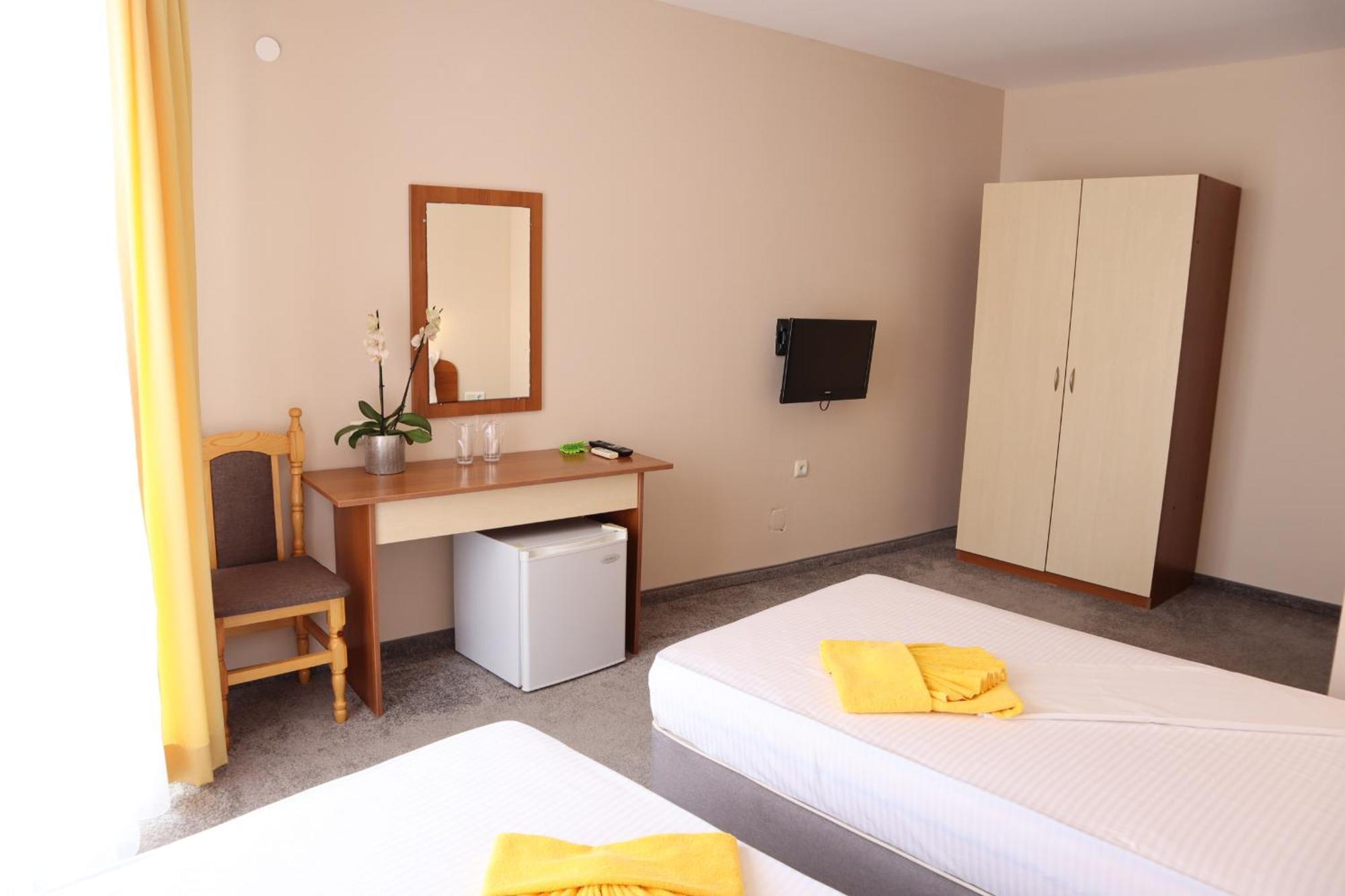 Alatoni Beach Hotel Sozopol Exteriör bild